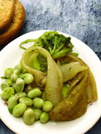 Lokales Gemüse (Askrolibri) mit Saubohnen 
