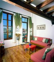 Erietta Apartments